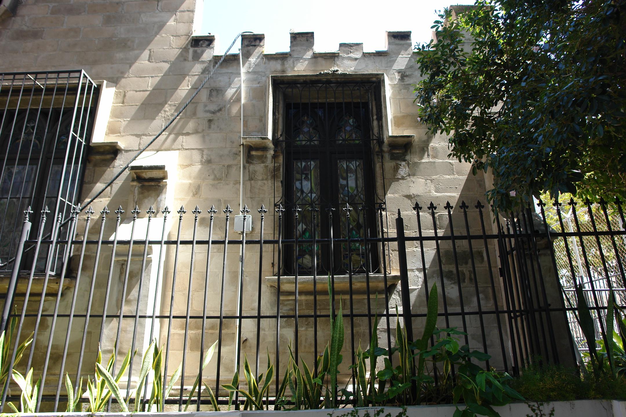Capilla Nuestra Señora de Lourdes - San Juan (Miramar) - 2011 00049
